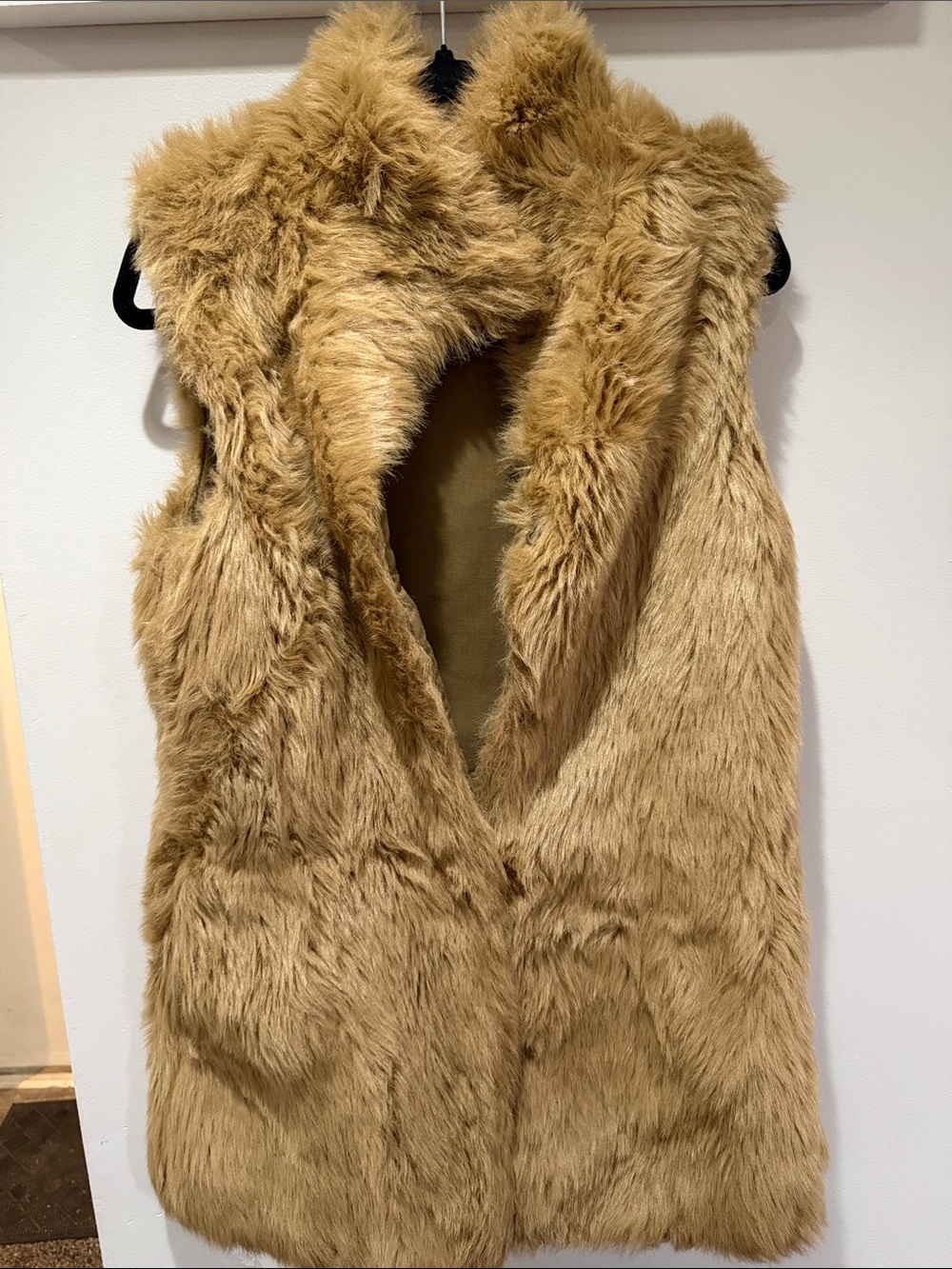 Zara Faux Fur Sleeveless Vest - Camel/Tan